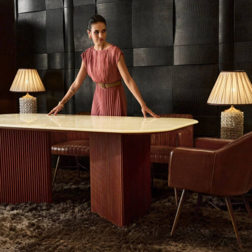 Top Trends in Luxury Office Table Accessories for 2024!!