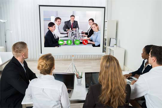 5 Ways Video Conferencing Boosts Office Productivity