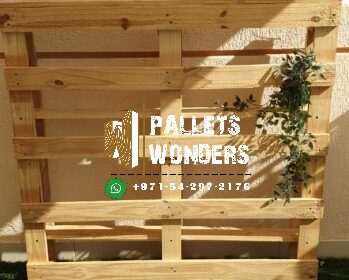 0555450341-wooden-pallets-.52