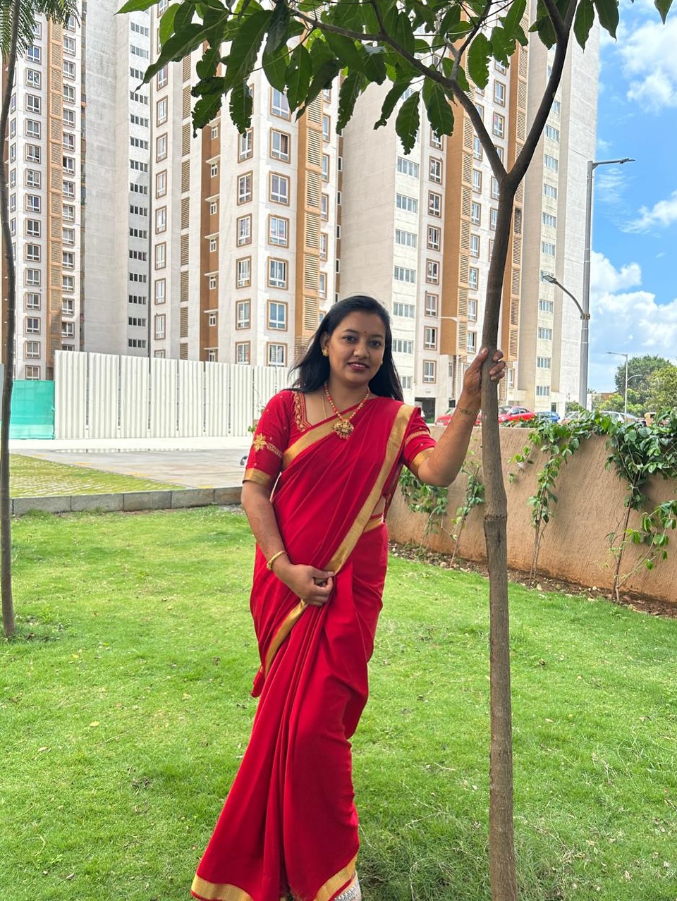 Best Place to Buy Mysore Silk Sarees in Bangalore: Complete Guide 2025