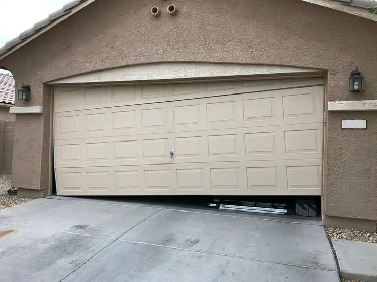 Garage door repair Hoppers Crossing